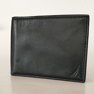 Nautica Black Leather Card Holder